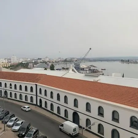 Apartment Centre Historique, Confort, Vue Riviere Et Ribeirinha