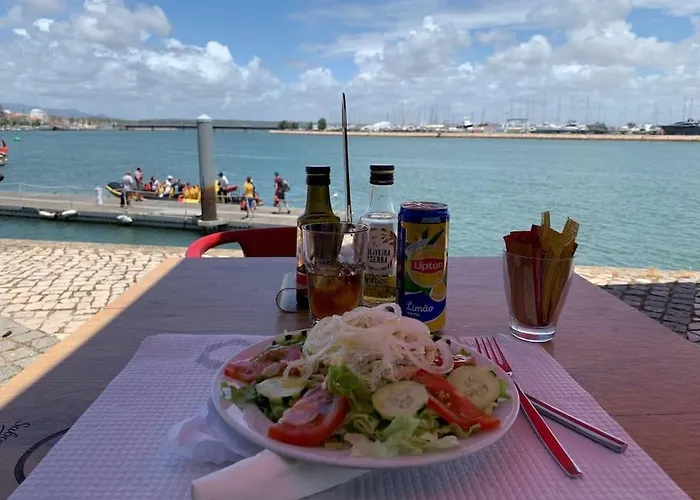 Centre Historique, Confort, Vue Riviere Et Ribeirinha Appartement