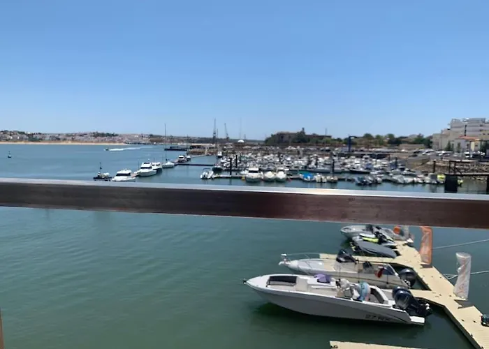 アパート Centre Historique, Confort, Vue Riviere Et Ribeirinha *